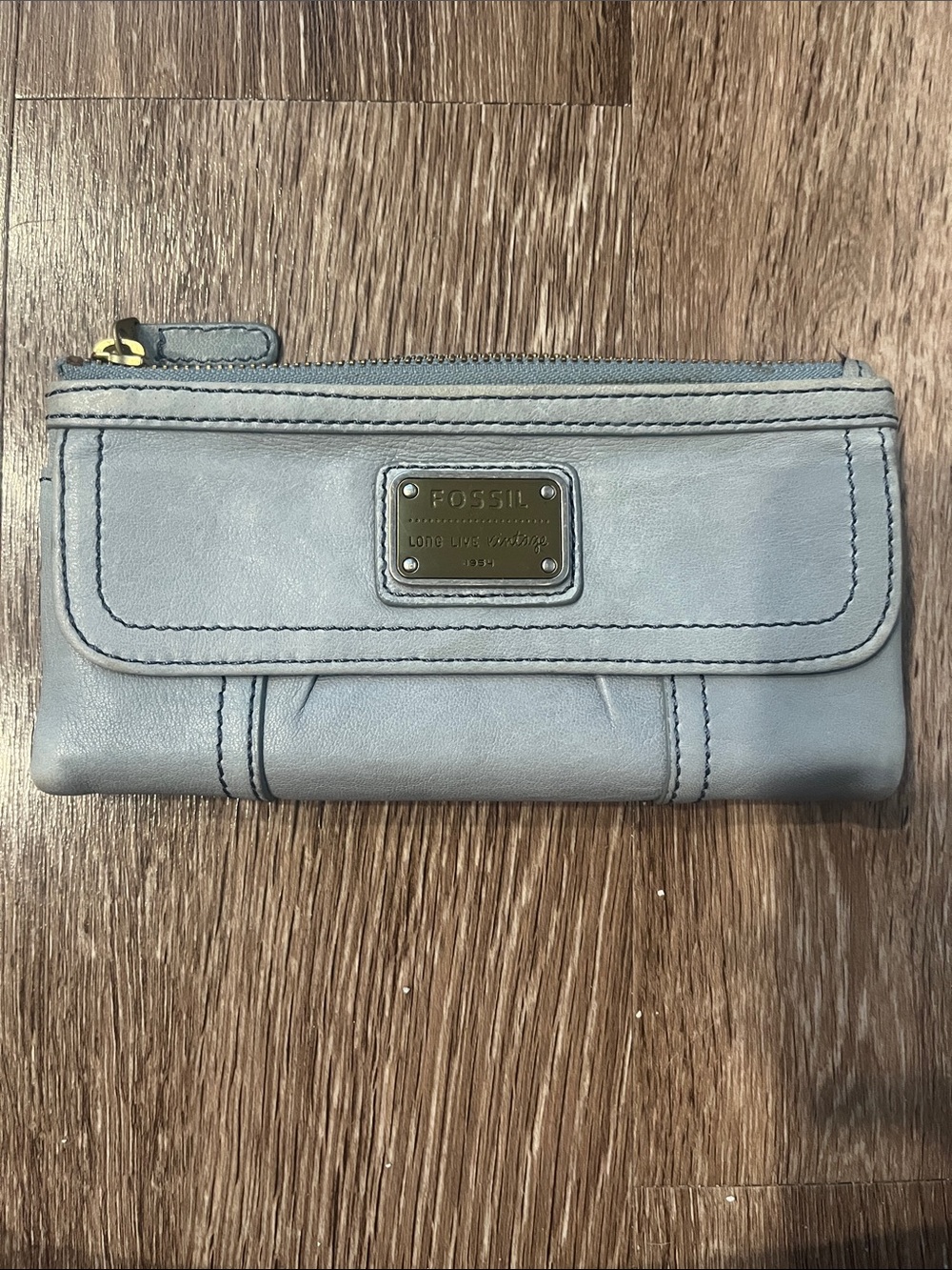 Fossil Emory Pale blue Leather Zip Wallet with Brass Logo Plate